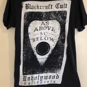 As above-so below unholywood california tee